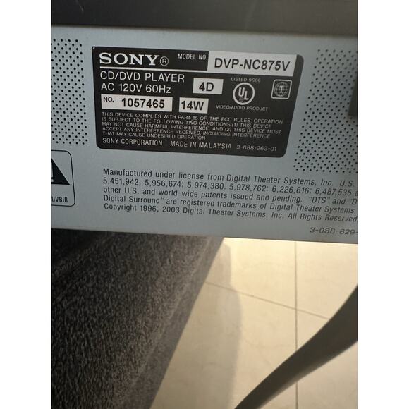 Sony DVP-NC875V 5-Disc DVD-V/CD/SACD Changer with Remote - Tested - Picture 7 of 9